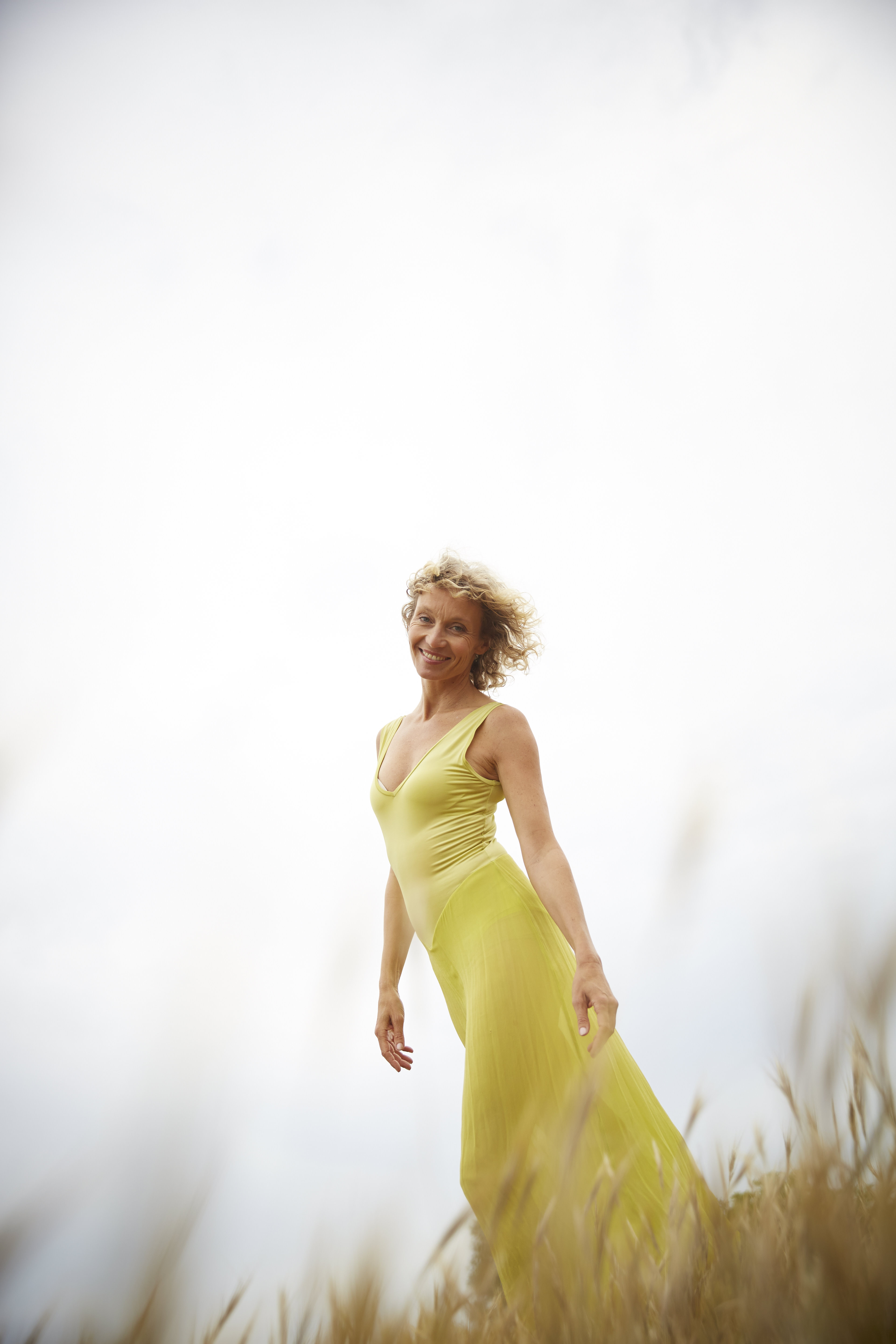 Woman_HealthOutdoorLifestyleField_013